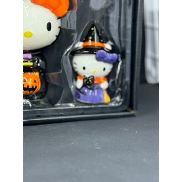 Hello Kitty Boxed Mug Set With Small Figurine, Halloween, Black Cat - Picture 6 of 6